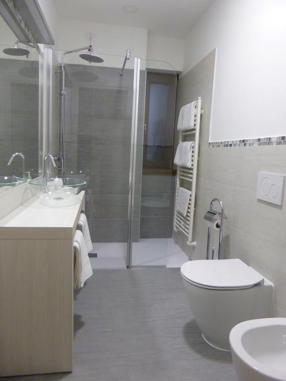 La Valeriana Farm Apartments Сан Даниеле дел Фриули Екстериор снимка